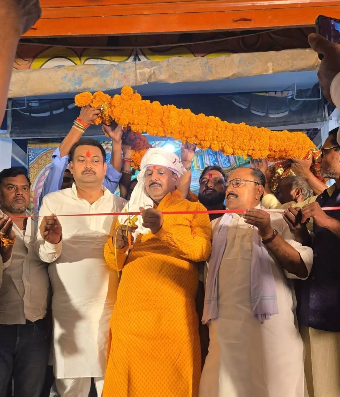 खगड़िया: मड़ैया में ‘फेंक दो कलम, उठा लो बंदूक’ नाटक का मंचन, मनोहर यादव ने किया उद्घाटन