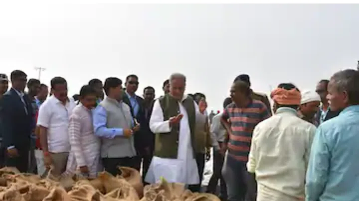 छत्तीसगढ़ में समर्थन मूल्य पर धान खरीदी 20 साल का रिकॉर्ड टूट गया है, स्टेट बनने के बाद अब तक का सर्वाधिक 84.44 लाख मीट्रिक टन धान खरीदा गया है. इस साल