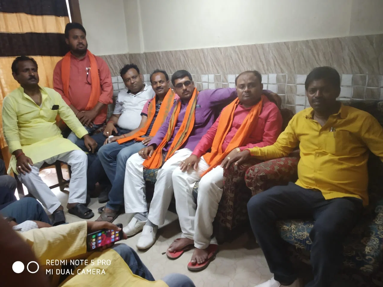 *3 नए सदस्यों को भाजपा की सदस्यता दिलाकर सौंपा गया महत्वपूर्ण दायित्व,जिलाध्यक्ष सुनील सिंह सहित भाजपा के अन्य वरीय सदस्यों ने दी बधाई,कहा-बखूबी निभाएंगे दायित्व।।