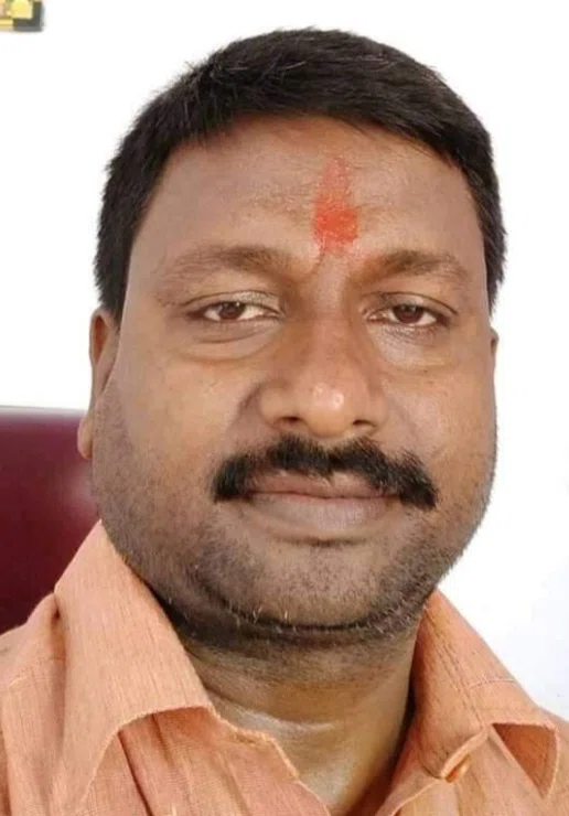 केन्द्रीय मंत्री के रुप में राज्यसभा सांसद आरसीपी सिंह तथा पशुपति कुमार पारस के शपथ लेते ही खिली जदयू परिवार की खिली बांछें, बधाईयों का लगा तांता