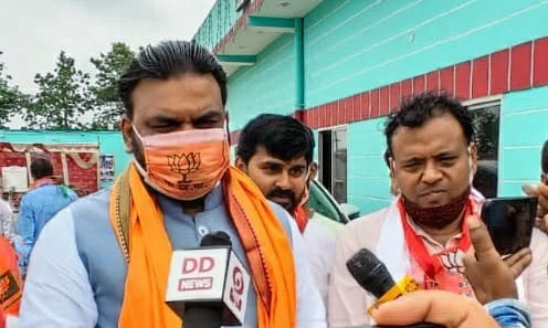 ओबीसी मोर्चा के प्रदेश प्रवक्ता संजय खंडेलिया ने आखिर क्यों कहा कि सम्राट चौधरी के रहते सब कुछ है मुमकिन!बाढ़ प्रभावितों ने मंत्री को दिया साधुवाद