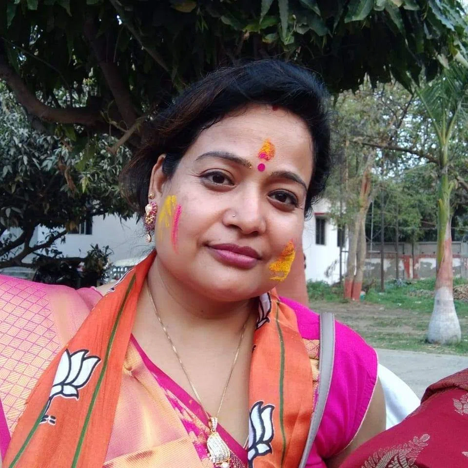 नगर पार्षद सह भाजपा नेत्री मीना देवी उर्फ मीना खंडेलिया ने दिया इस्तीफा, आया राजनीतिक भूचाल, नगर परिषद की कार्यशैली को ले दिखाई गंभीर नाराजगी, कहा-नगर की दुर्दशा के लिए बोर्ड का सद