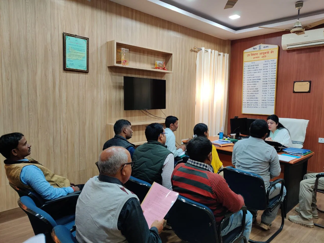 प्रधानमंत्री मत्स्य संपदा योजना से संवरेगी मत्स्य पालकों की जिंदगी,विशेष कैंप लगाकर मत्स्य पालकों को मुहैया कराया जाएगा किसान क्रेडिट कार्ड, डीडीसी अभिलाषा शर्मा की अध़्यक्षता में