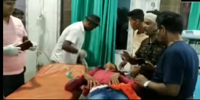 ससुराल जा रहे युवक को गोली मारकर बुरी तरह जख्मी करने के मामले में मुखिया मुकेश शर्मा गिरफ्तार,पत्नी व बच्चे के साथ बाइक पर सवार हो सहरसा से नवगछिया जा रहा था युवक