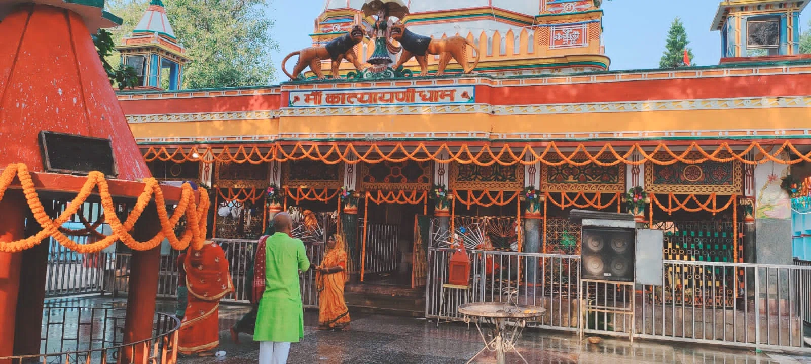 माँ कात्यायनी स्थान की दान पेटी से न्यास समिति के सदस्यों सहित अन्य ने जबरन निकाल ली राशि, सीओ की जांच रिपोर्ट में हुआ खुलासा,मची सनसनी