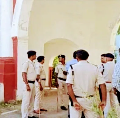 छात्रों के बीच हुई पत्थरबाजी की घटना में तीन छात्र जख्मी,असमाजिक तत्वों ने की बमबाजी,पटना विश्वविद्यालय में चुनाव का ऐलान से होने से पहले घटित हुई घटना,पड़ताल में जुटी पुलिस