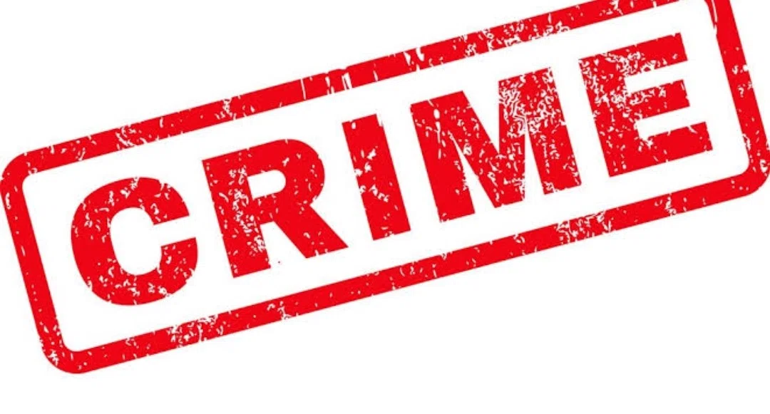 बेलदौर में जलकर की रखवाली कर रहे दो मछुआरों को अपराधियों ने बंधक बनाकर हथियार के बट से पीटा और लूट लिए 27हजार नकदी व मोबाइल