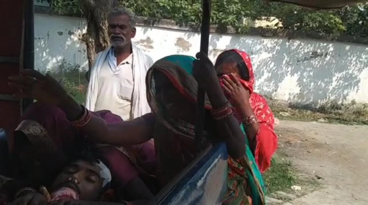 करंट लगने से युवक की दर्दनाक मौत,सड़क पर टहलने के क्रम में हुआ हादसा,पसरा मातम