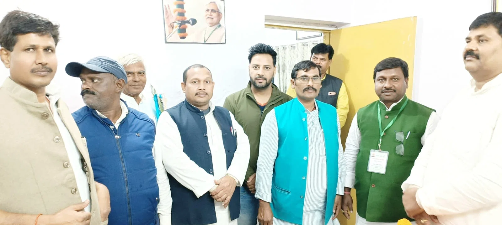 दूसरी बार जदयू के प्रदेश अध्यक्ष बने उमेश कुशवाहा को जिलाध्यक्ष बबलू मंडल ने पार्टीजनों के साथ मिलकर दी शुभकामनाएं, कहा-श्री कुशवाहा के नेतृत्व में क्षितिज पर पहुंचेगी पार्टी