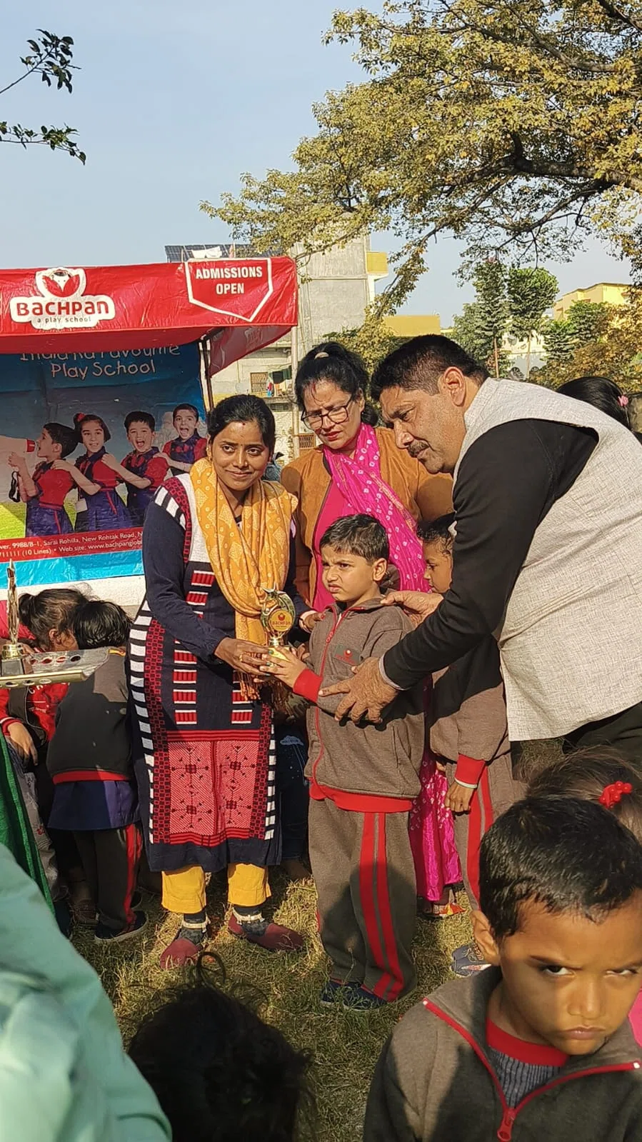 बचपन प्ले स्कूल में वार्षिक खेल दिवस के मौके पर कई तरह के खेलों का हुआ आयोजन,नगर परिषद की नवनिर्वाचित अध्यक्ष अर्चना कुमारी ने कहा-पढ़ाई के साथ-साथ खेल को कैरियर के तौर पर अपनाने क
