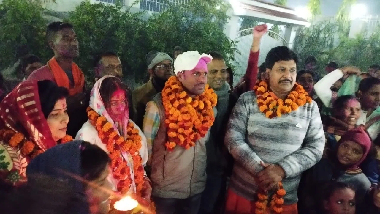 पूर्व नगर सभापति मनोहर यादव और सीता कुमारी के द्वारा किए गए विकासात्मक कार्यों का रहा खासे असर, खगड़िया नप चुनाव में सबसे अधिक मतों के अंतर से जीत हासिल कर रुबी कुमारी ने मिसाल किय