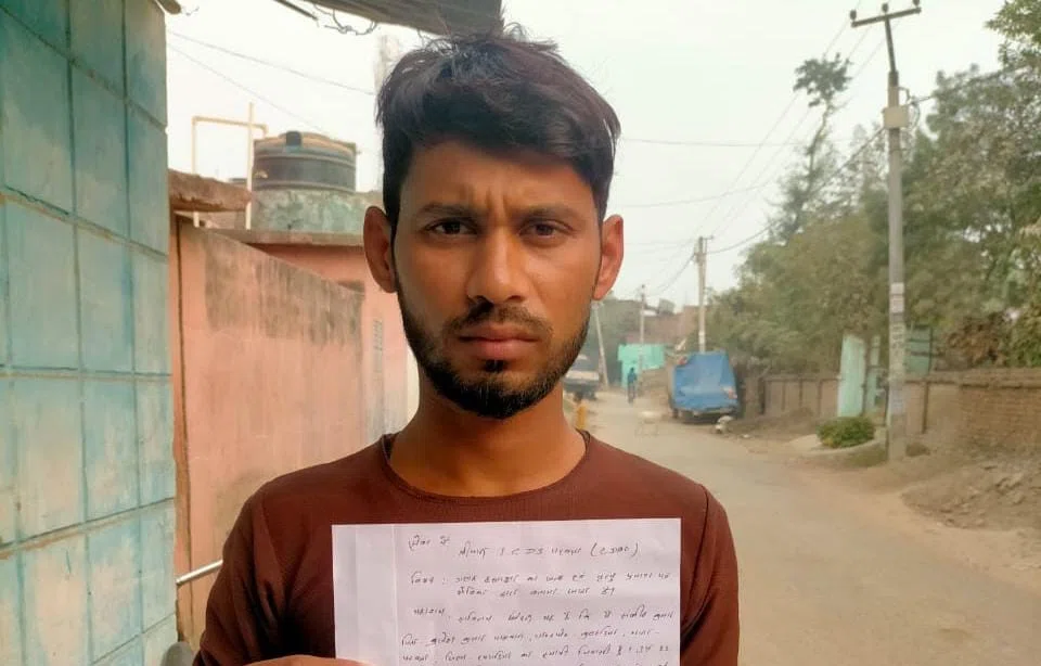 फर्जी हस्ताक्षर कर जन्म एवं मृत्यु प्रमाण पत्र जारी करने का धंधा हुआ उजागर,आंगनबाड़ी सेविका के पति कर रहे फर्जी जन्म और प्रमाण पत्र का कारोबार