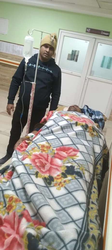 सड़क दुघर्टना में परबत्ता थाना में पदस्थापित दो पुलिस पदाधिकारी जख्मी, गंभीर हालत में एएसआई रेफर