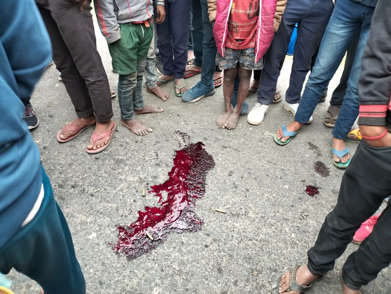 बेखौफ हुए अपराधियों ने ठेकेदार को गोली मारकर मौत की नींद सुलाया, खगड़िया से वापस लौटने के क्रम में अपराधियों ने दिया घटना को अंजाम
