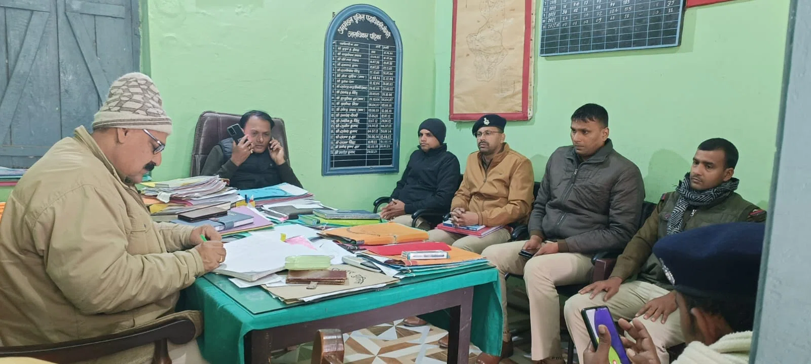 आयोजित क्राइम मीटिंग में जारी किए गए कई आवश्यक दिशा-निर्देश, शराब और शराब कारोबारियों पर पैनी नजर रखते हुए सभी थानाध्यक्ष गिरफ्तारी करें सुनिश्चित: मनोज कुमार