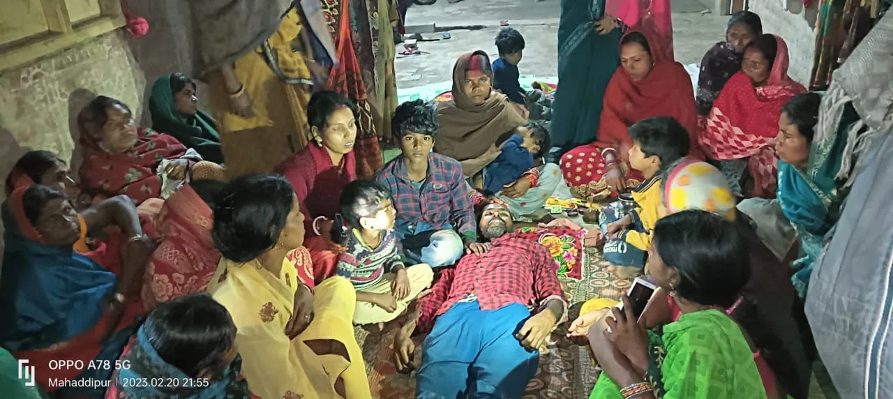 पसराहा में सब्जी विक्रेता की गला मरोड़कर निर्मम हत्या,परिजनों के बीच मचा है कोहराम,पड़ताल में जुटी पुलिस