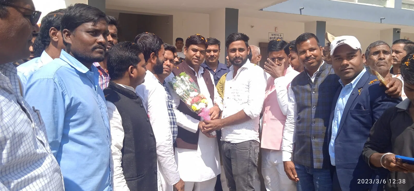 वीआईपी सुप्रीमो मुकेश सहनी ने माना कि बिहार की स्थिति फिलवक्त ठीक नहीं, भाजपा पर किया कटाक्ष, बोले...जिन्होंने गलत किया,उनसे मिलने से पहले काफी सोचना पड़ेगा