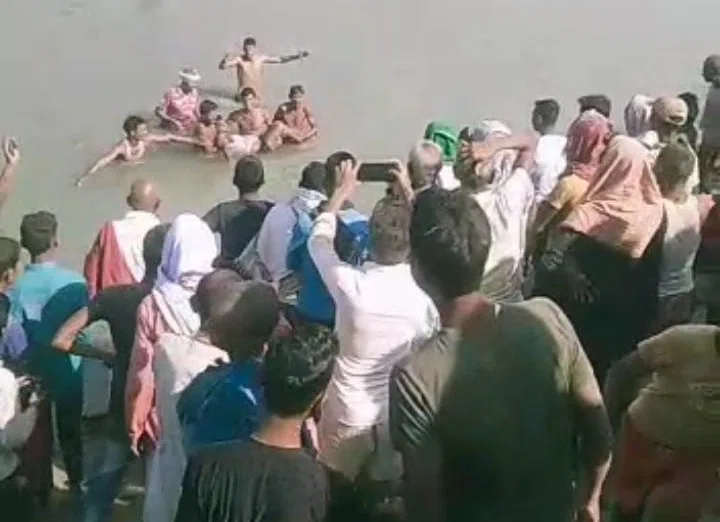 स्नान करने के दौरान कोशी नदी में डूब गया युवक,मौत का शिकार हुए युवक पड़ोसी के दाह संस्कार में गया था कोशी तट पर,पसरा मातम
