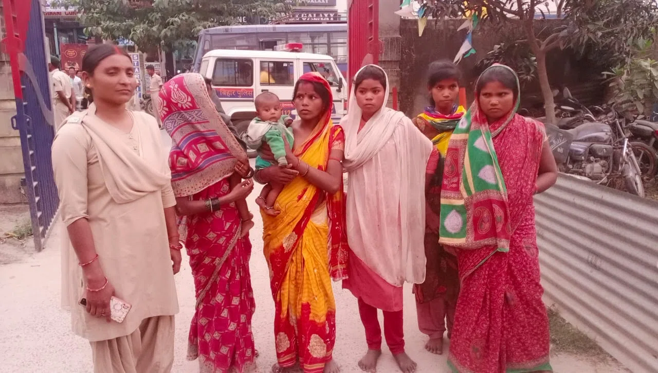 कलयुगी पिता ने रिश्ते को तार-तार करते हुए बेटी और बहन का कर लिया सौदा, महिला दलाल गिरफ्तार