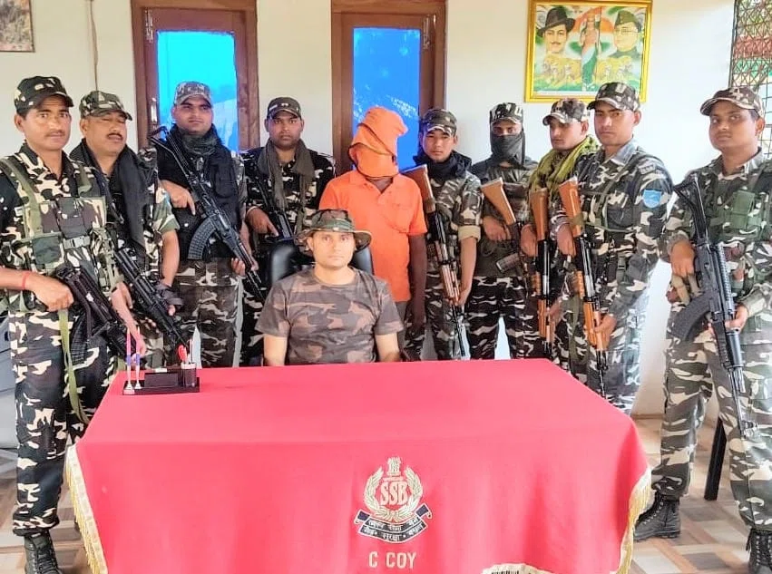 कर्माचातर जंगली इलाके से वांटेड नक्सली राजू राय गिरफ्तार,संगठन मजबूती के लिए लेवी वसूलने के कार्यों में था संलग्न