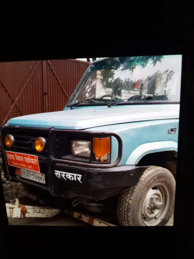 बीडीओ की सरकारी गाड़ी हुई चोरी,सीसीटीवी में कार ले जाते दिखा शातिर, चोर की तलाश में जुटी पुलिस