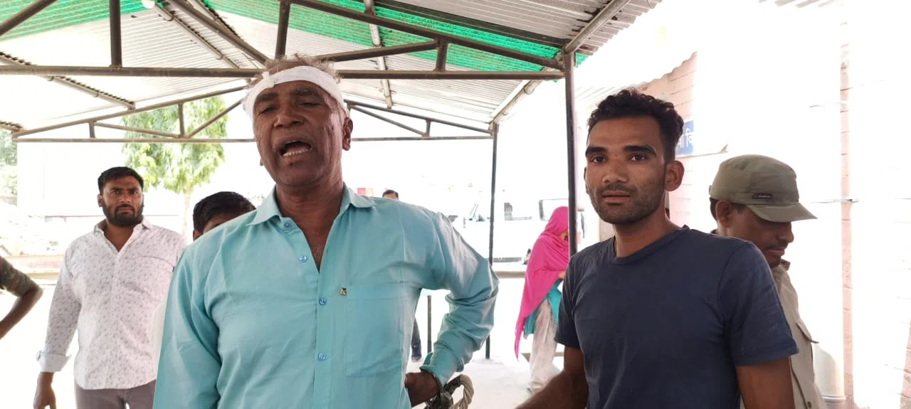 कई मामले के अभियुक्त को गिरफ्तार करने गयी विशेष पुलिस टीम पर असामाजिक तत्वों ने किया हमला,कई पुलिस पदाधिकारी और जवान हुए जख्मी