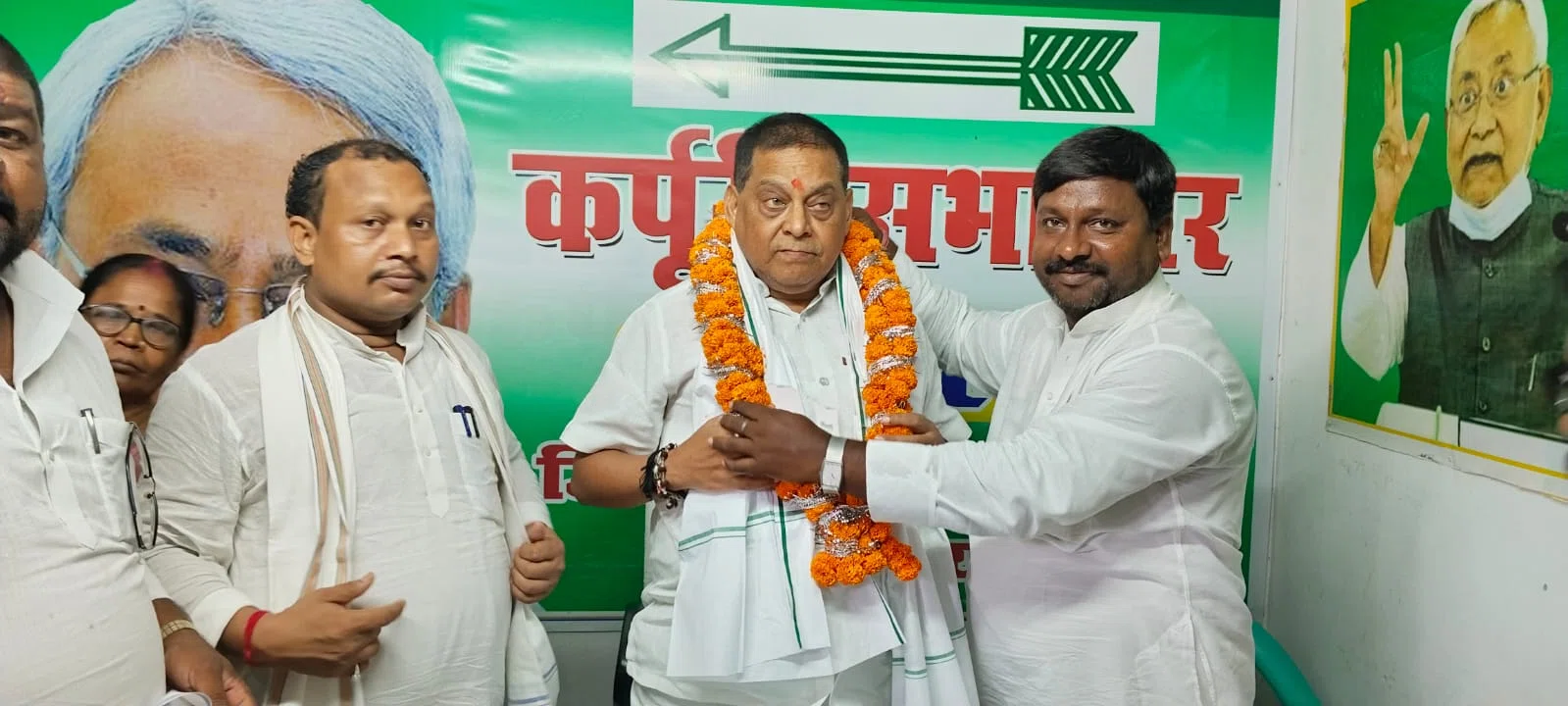 सीएम नीतीश कुमार शिक्षकों के हिमायती हैं,भाजपा को शिक्षकों की चिंता रहती तो उनके काफिले में शिक्षकों की भागीदारी जरुर होती:नीरज कुमार