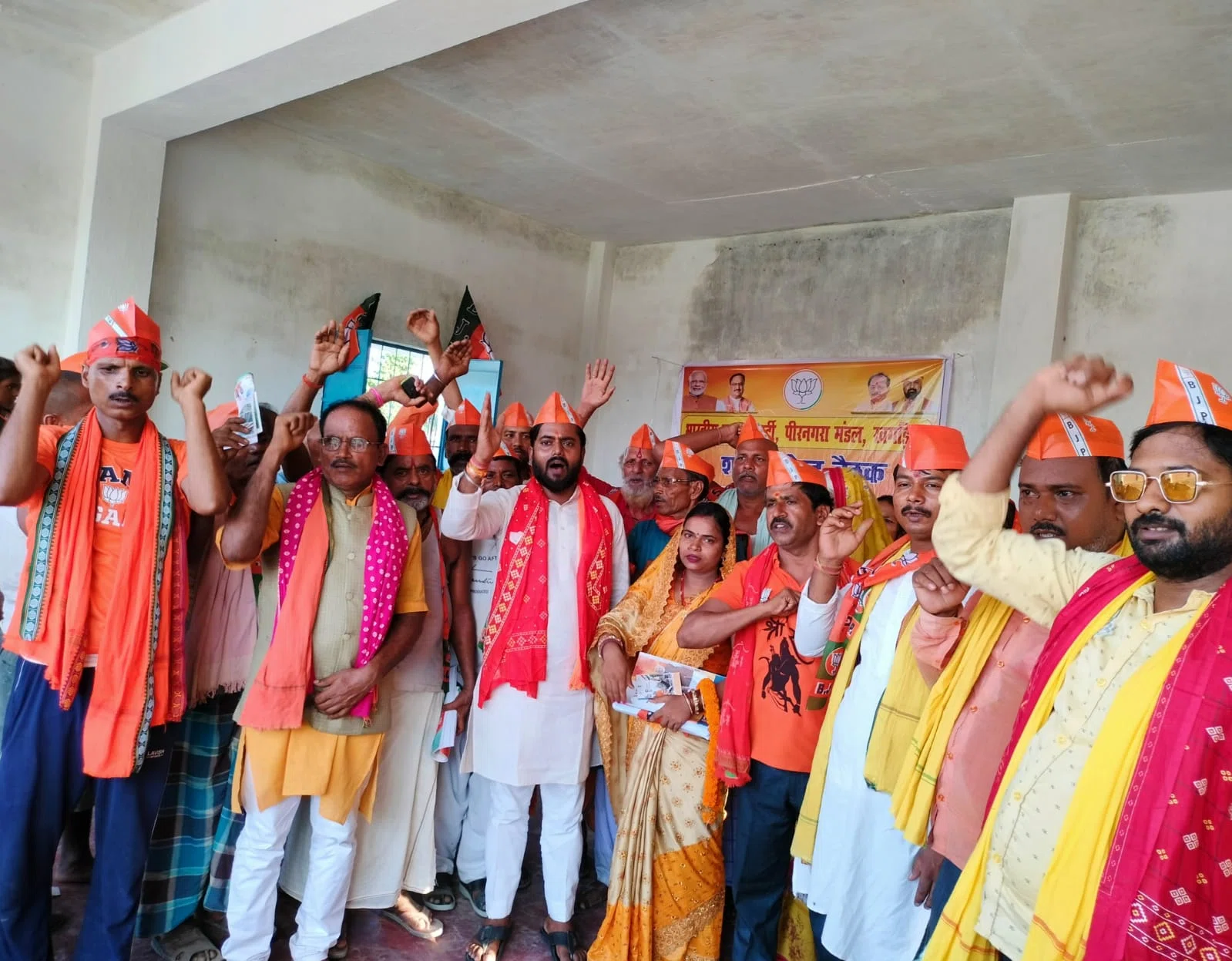 नरेंद्र मोदी के नेतृत्व में पूरे आत्मविश्वास के साथ तेजी से प्रगति कर रहा है देश:अंकित सिंह चंदेल