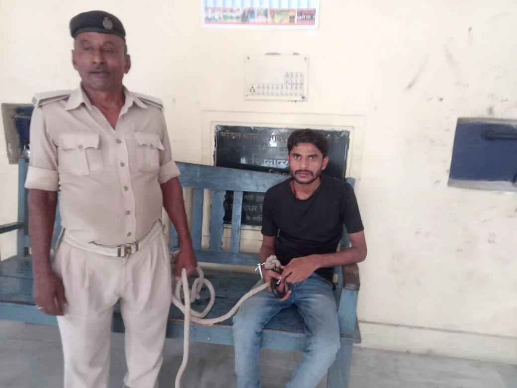 सोशल मीडिया पर लड़कियों का अश्लील फोटो डालना युवक को पड़ा महंगा, समस्तीपुर से धराया