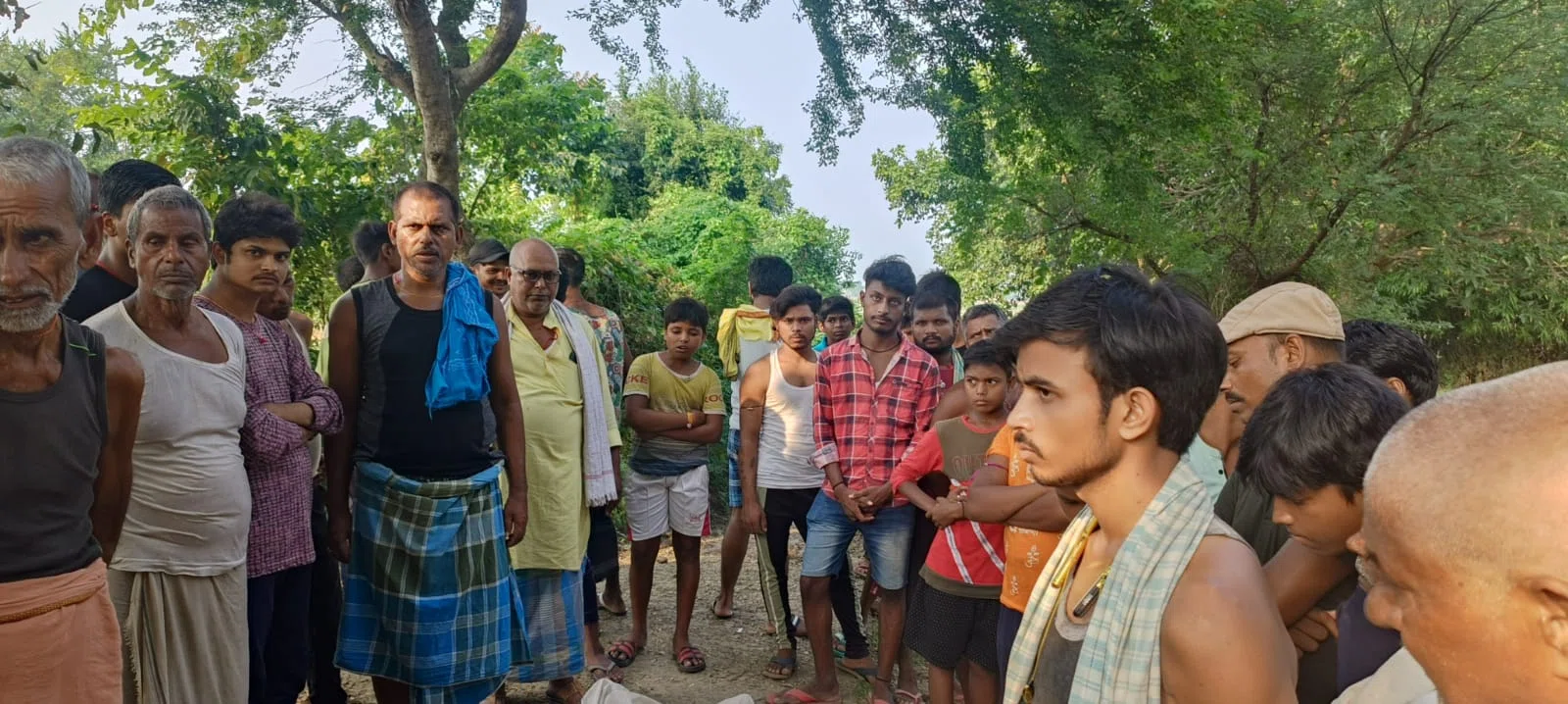 गोगरी के खधौर धार में भैंस को नहलाने गए किशोर की डूबने से मौत,करमी की लत्ती और मनीजरा में फंसने के कारण भैंस ने भी तोड़ा दम