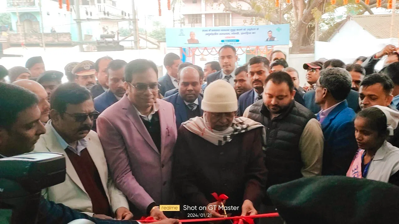 सीएम नीतीश कुमार ने गोगरी के सौ बेड वाले नवनिर्मित अनुमंडलीय अस्पताल का किया उद्घाटन, गरीब मरीजों के लिए यह अस्पताल साबित होगा मील का पत्थर:डॉ संजीव