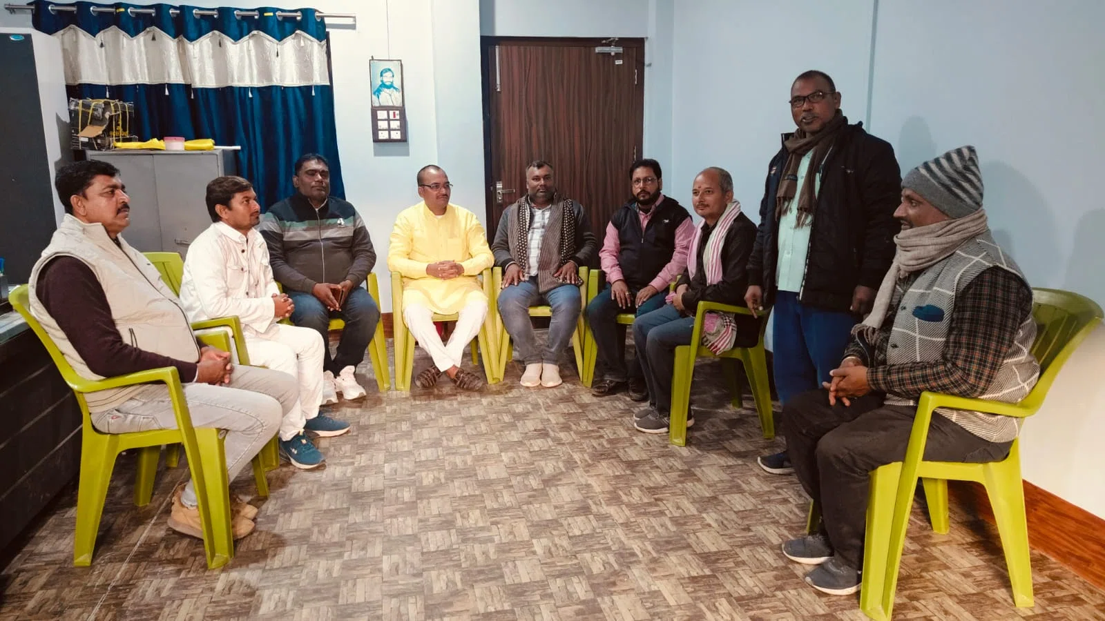 कोर्ट द्वारा सुनाए गए निर्णय के बाद भी शिक्षकों को प्रोन्नति नहीं दिया जाना दुर्भाग्यपूर्ण:मनीष सिंह