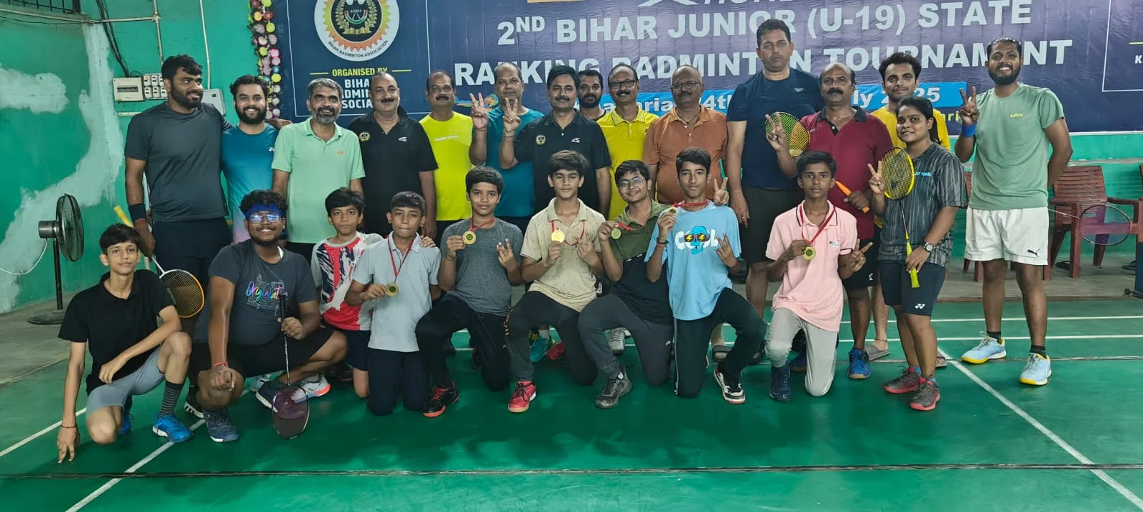 डीएवी खगड़िया ने नेशनल क्लस्टर मीट 2025 में रचा इतिहास, बैडमिंटन में बना क्लस्टर चैंपियन