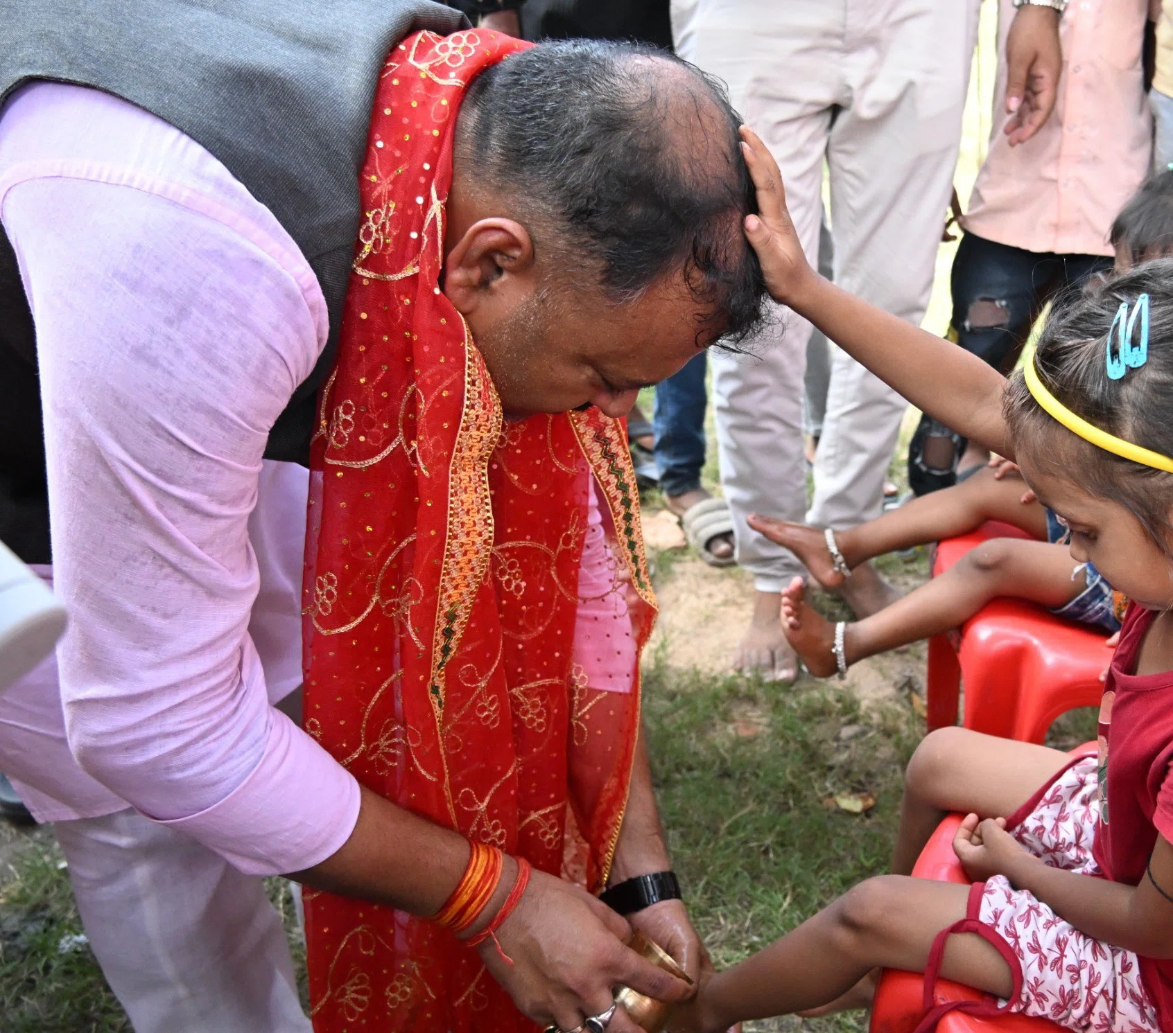 कन्याओं के पूजन से जगमगा उठा समाज, नवरात्रि में दिखी मातृशक्ति की महिमा