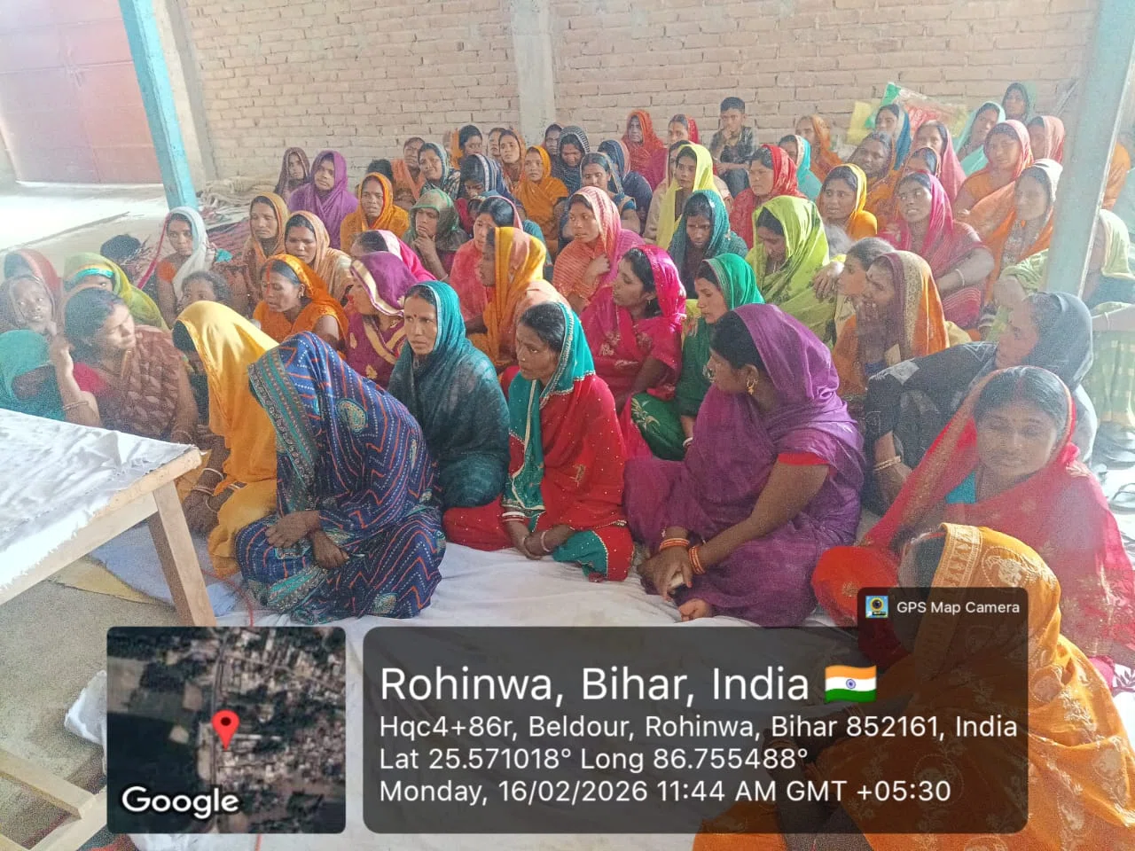 खेत से खलिहान तक बदलाव की पहल: गांधी नगर में फसल निरीक्षण और रोहियामा में बकरी पालकों को वैज्ञानिक प्रशिक्षण