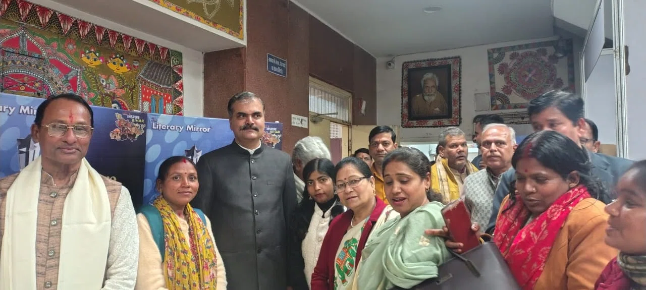 खगड़िया की बेटी ने रचा इतिहास: बिहार दिवस पर पटना के गांधी मैदान में गूंजेगी डॉ. स्वराक्षी स्वरा की अनोखी आवाज, एक ही दिन में दो बड़ी उपलब्धियां