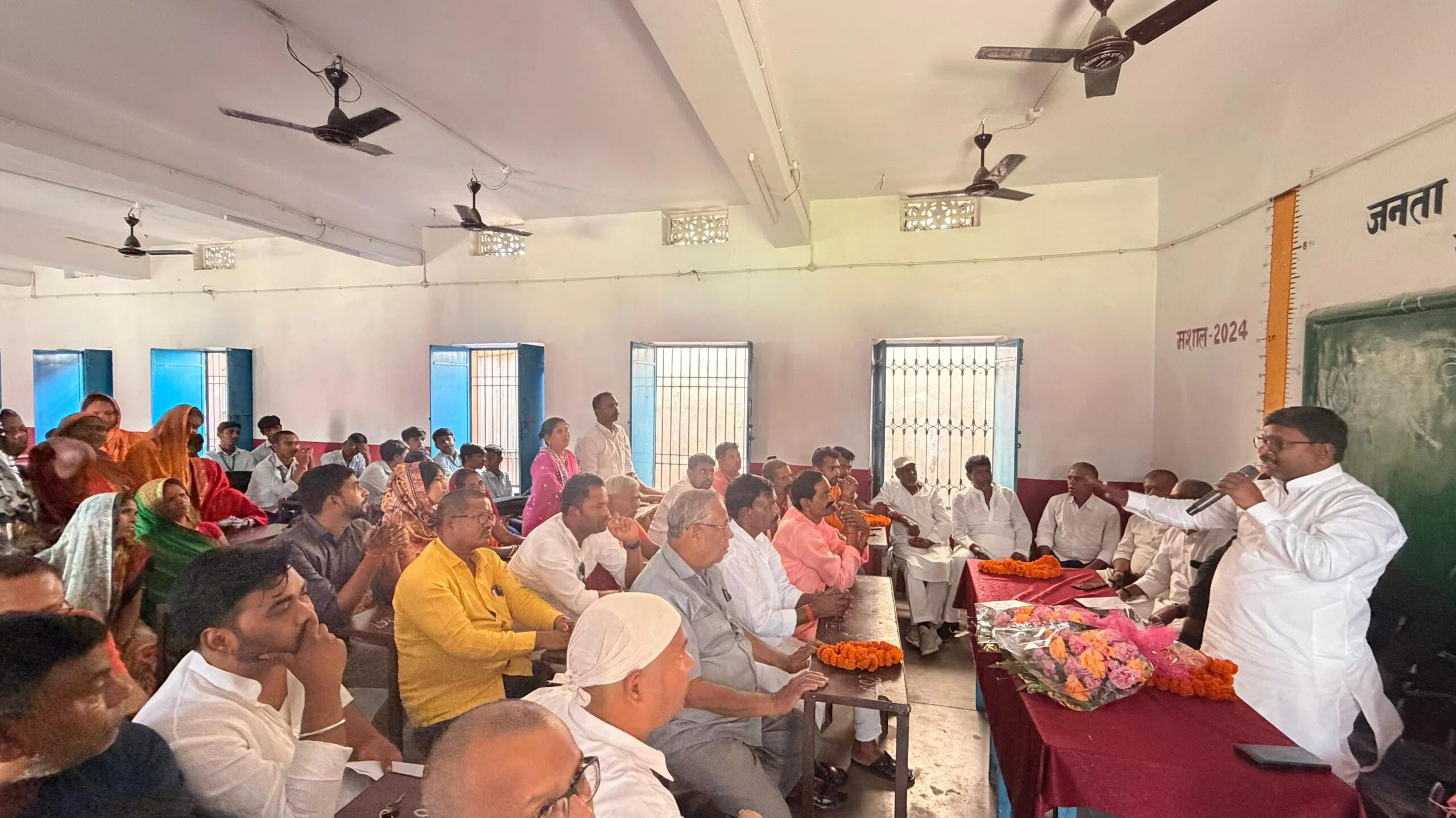 खगड़िया में शिक्षा क्रांति की तैयारी: मानसी का जनता इंटर विद्यालय बनेगा हाईटेक रोल मॉडल, विधायक बबलू मंडल का बड़ा ऐलान!