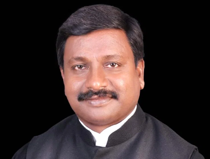 खगड़िया में जलजमाव और बागमती नदी–गंगा नदी के भीषण कटाव से खेती, जनजीवन और धार्मिक स्थल संकट में: बबलू कुमार मंडल ने जल संसाधन मंत्री से मिलकर तटबंध, स्लुइश गेट निर्माण और व्यापक कट