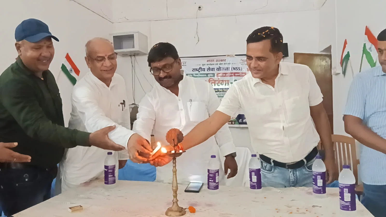 खगड़िया में तिरंगे की शान में सड़कों पर उतरीं महिला महाविद्यालय की सैकड़ों बेटियां, ‘भारत माता की जय’ और ‘वंदे मातरम्’ के नारों से गूंजा शहर; भव्य ‘हर घर तिरंगा’ यात्रा में राष्ट्र